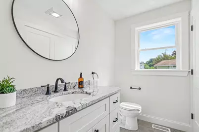 15 Bennington, Haverhill, MA 01832 - Photo 20