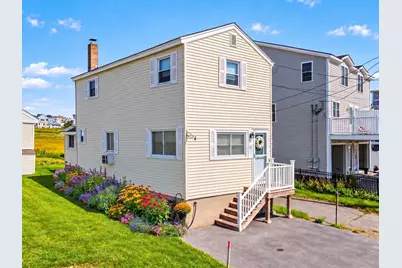 10 Liberty St, Salisbury, MA 01952 - Photo 2