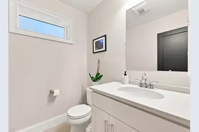 35 Thomas St #35, Medford, MA 02155 - Photo 10