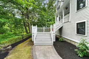 106 Danforth St, Framingham, MA 01701 - Photo 6