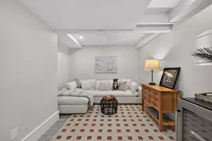 19 Fenwick St, Somerville, MA 02145 - Photo 16