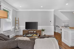 19 Fenwick St, Somerville, MA 02145 - Photo 6