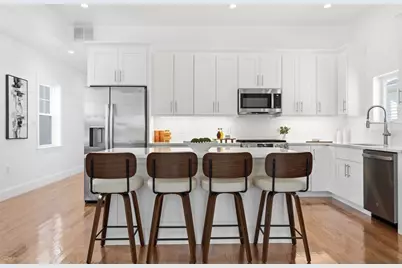 59 Larkin St #2, Revere, MA 02151 - Photo 2