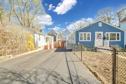 23 Caton St, Boston, MA 02136 - Photo 16