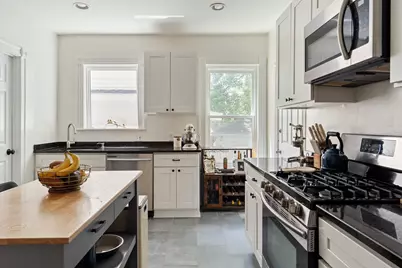 39 Mellen St #A, Boston, MA 02124 - Photo 2