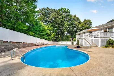 2 Town Line Rd, Burlington, MA 01803 - Photo 30