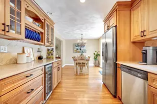 2 Town Line Rd, Burlington, MA 01803 - Photo 10