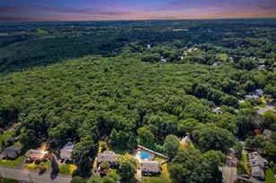 2 Town Line Rd, Burlington, MA 01803 - Photo 32