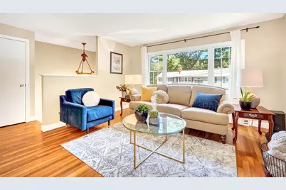 2 Town Line Rd, Burlington, MA 01803 - Photo 4