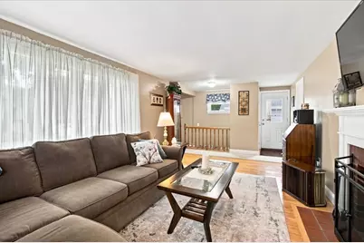 29 Garfield Ave, Beverly, MA 01915 - Photo 4