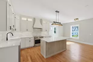 35R Poquanticut Ave, Easton, MA 02356 - Photo 12