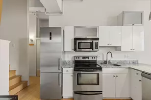 12 Stoneholm St, Boston, MA 02115 - Photo 4