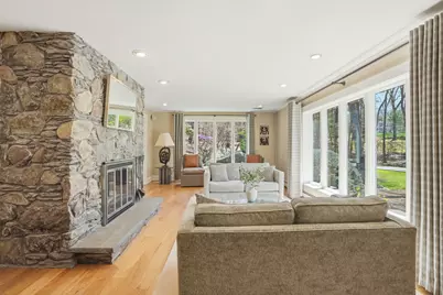 119 Lazell St, Hingham, MA 02043 - Photo 4