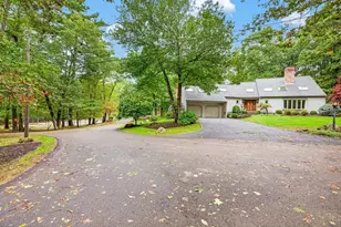 119 Lazell St, Hingham, MA 02043 - Photo 2
