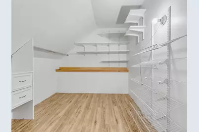 30 Hale St, Beverly, MA 01915 - Photo 26
