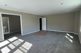 29 Steele St, Worcester, MA 01607 - Photo 18