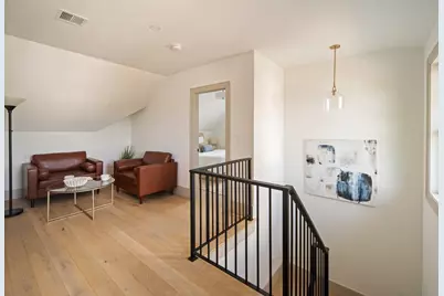 37 Cotting St, Medford, MA 02155 - Photo 26