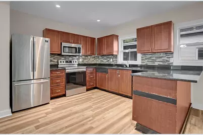 66 Pacific St #2, Fitchburg, MA 01420 - Photo 2