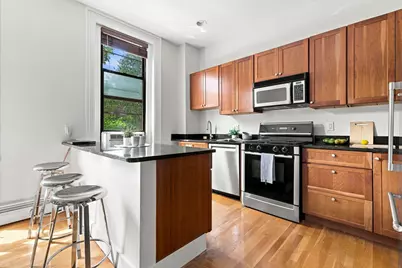 32 Yarmouth Street #B, Boston, MA 02116 - Photo 8