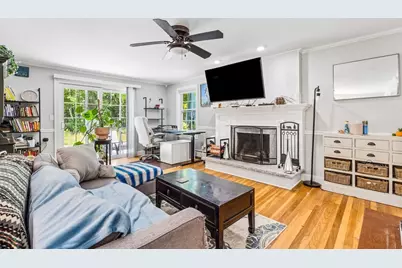 811 Chase Rd, Lunenburg, MA 01462 - Photo 6