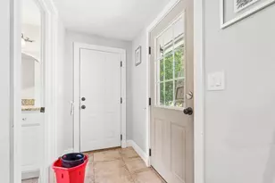 811 Chase Rd, Lunenburg, MA 01462 - Photo 14