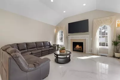 60 Shufelt Rd, Walpole, MA 02071 - Photo 14
