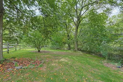 79 Mount Lebanon St, Pepperell, MA 01463 - Photo 8