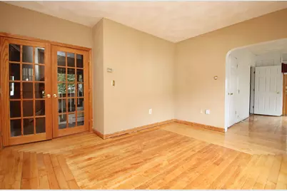 14 Dodge St, Malden, MA 02148 - Photo 8