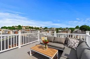 515 E 8th St, Boston, MA 02127 - Photo 1