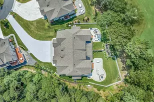 22 Clayton Cir, Mashpee, MA 02649 - Photo 38