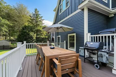 2 Hemenway Ave, Melrose, MA 02176 - Photo 38