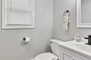 62 N Main St, Deerfield, MA 01373 - Photo 12