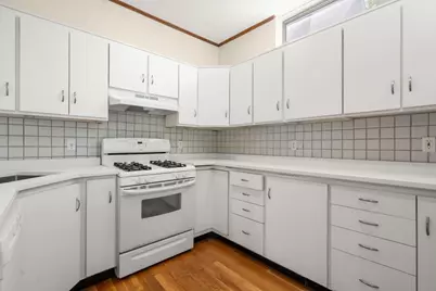 48 Auburn Street #48, Brookline, MA 02446 - Photo 16