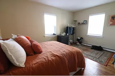 34 Beechcroft St #2, Boston, MA 02135 - Photo 4