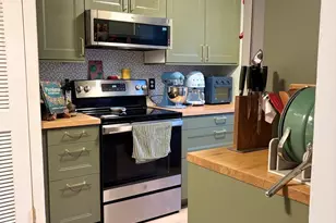 1008 Windsor Dr, Framingham, MA 01701 - Photo 6
