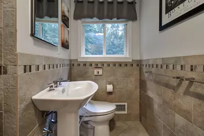 30 Lyman Road, Framingham, MA 01701 - Photo 16
