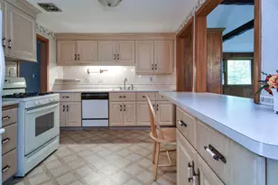 12 Claudette Cir, Framingham, MA 01701 - Photo 6