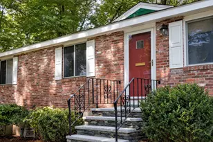 12 Claudette Cir, Framingham, MA 01701 - Photo 2