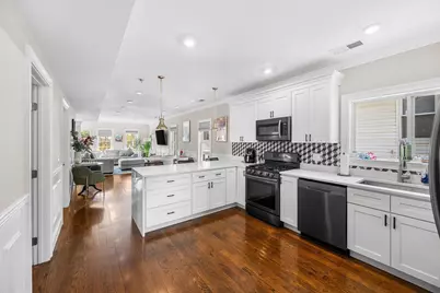 36-38 Fenwick St #38, Somerville, MA 02145 - Photo 16