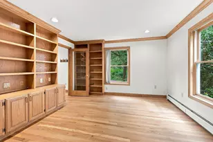 16 Birch Ln, Northampton, MA 01062 - Photo 16