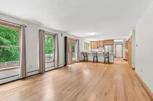 16 Birch Ln, Northampton, MA 01062 - Photo 10