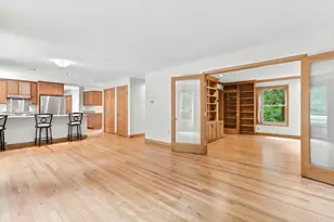 16 Birch Ln, Northampton, MA 01062 - Photo 10