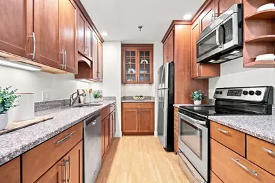 76 Elm St #107, Boston, MA 02130 - Photo 2