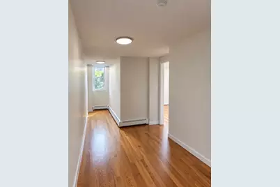 663 Boston St #10, Lynn, MA 01905 - Photo 4