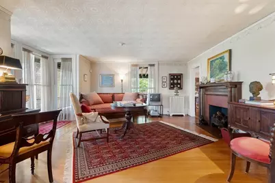8 Leonard Cir, Medford, MA 02155 - Photo 8
