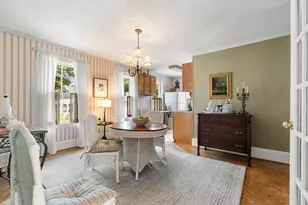 8 Leonard Cir, Medford, MA 02155 - Photo 28