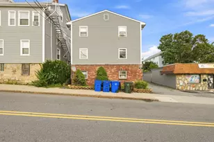 243 Robeson St, Fall River, MA 02720 - Photo 4