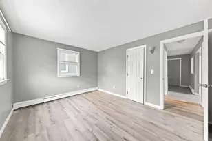 243 Robeson St, Fall River, MA 02720 - Photo 8