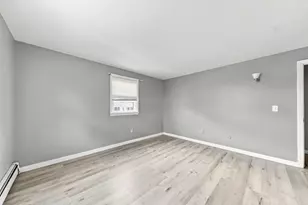 243 Robeson St, Fall River, MA 02720 - Photo 18