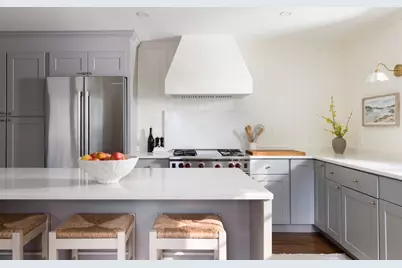 154 Bellingham Rd, Brookline, MA 02467 - Photo 2